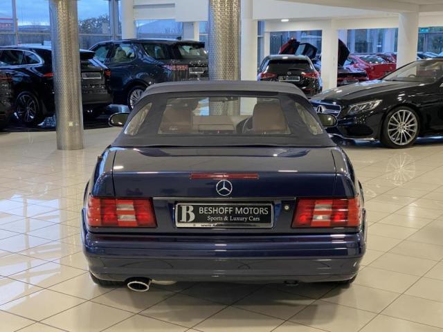 Image for 2000 Mercedes-Benz SL Class 320 V6.1 OWNER//INVESTMENT QUALITY//HOST OF FEATURES. FULL SERVICE HISTORY INCLUDING DOCUMENTED HISTORY FILE WITH ALL RECEIPTS. TRADE IN'S WELCOME.