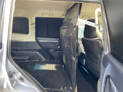 2017 Mitsubishi Pajero