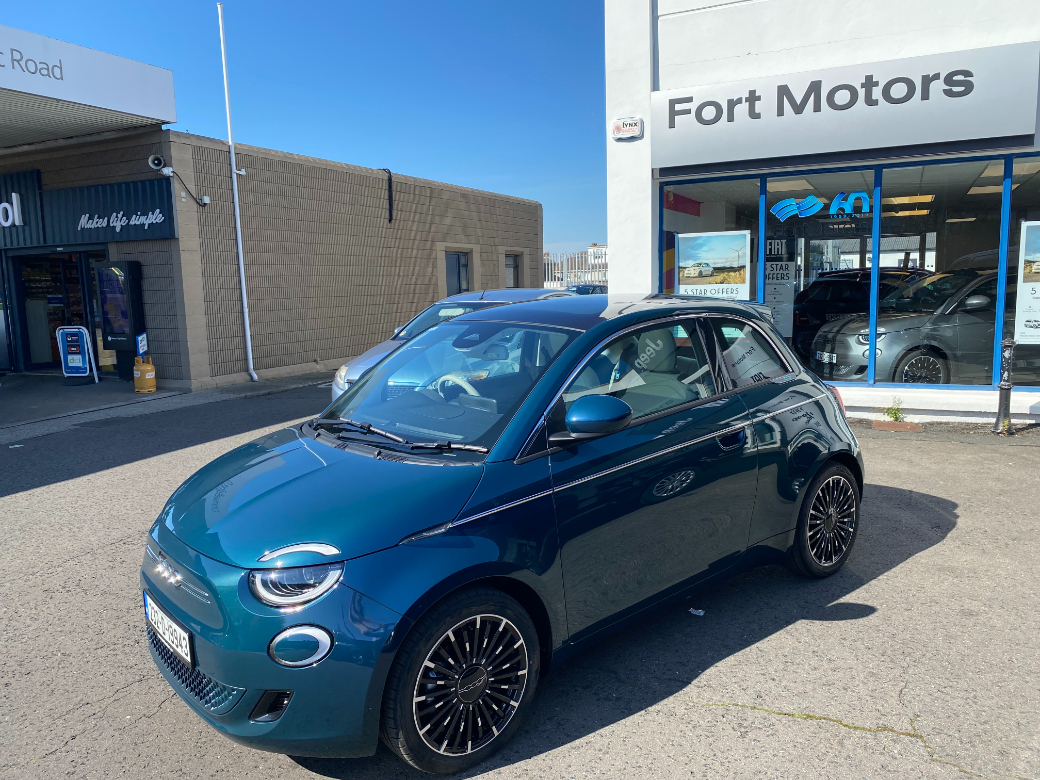 2023 Fiat 500e