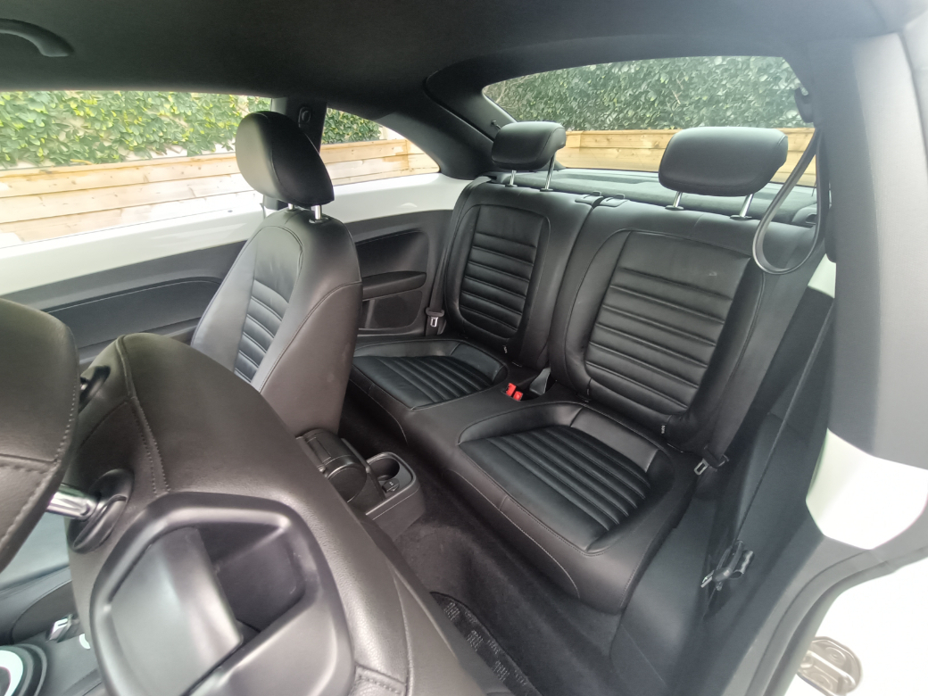 2013 Volkswagen Beetle