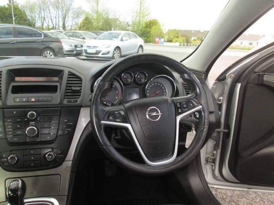2011 Opel Insignia