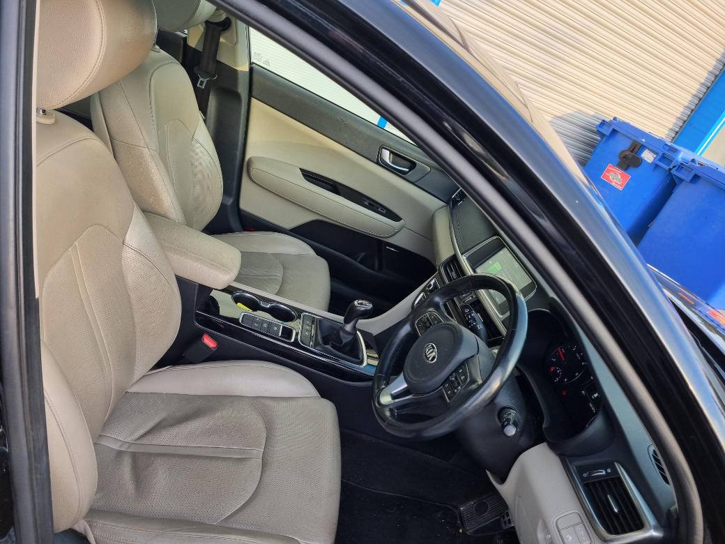 2016, Kia, Optima, GSE 4DR, 1.7, Diesel, Manual, 4 Doors