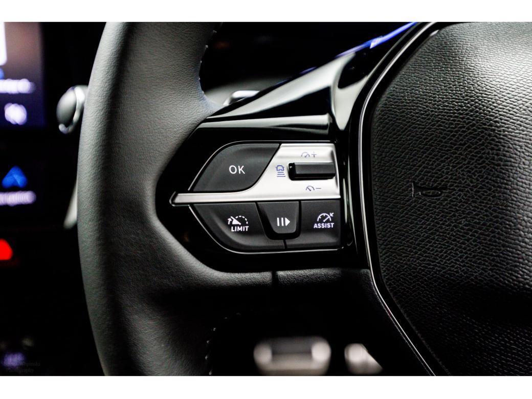 2023 Peugeot 408