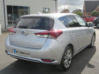 2017 Toyota Auris