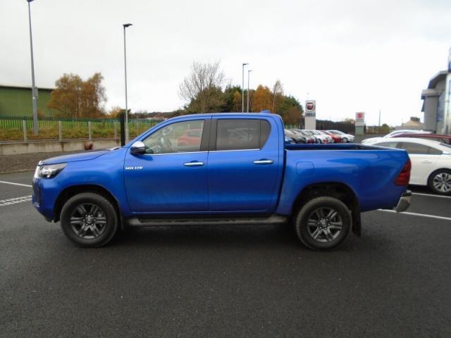 Image for 2021 Toyota Hilux SRS
