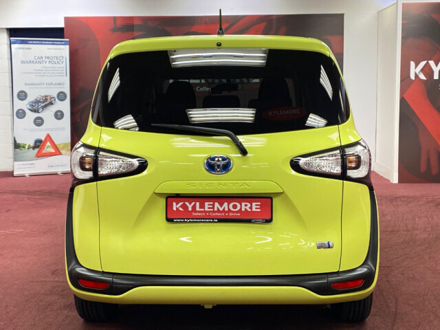 Image for 2016 Toyota Sienta 1.5 AUTOMATIC MPV 7 SEATER W/REVERSE CAMERA