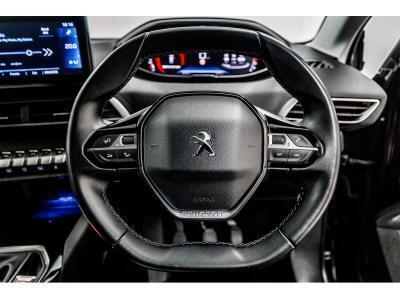 2021 Peugeot 5008