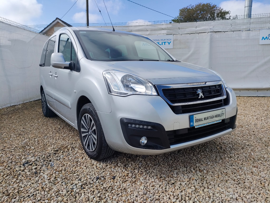 Image for 2017 Peugeot Partner Tepee Wheelchair Accessible 