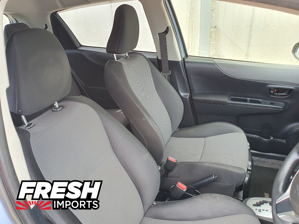 2013 Toyota Vitz