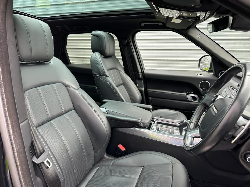 2021 Land Rover Range Rover Sport