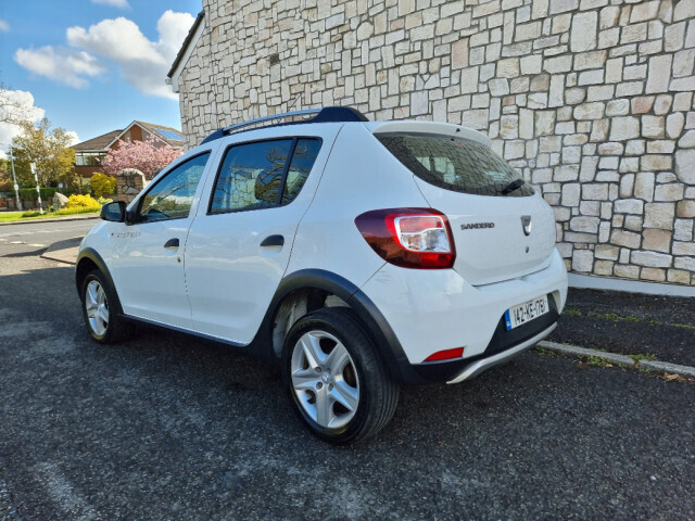 Image for 2014 Dacia Sandero Stepway 1.5 DCI Stepway Ambiance 5DR