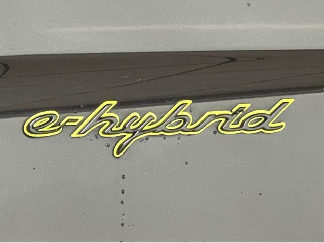 Image for 2023 Porsche Panamera 4 E-HYBRID S-A