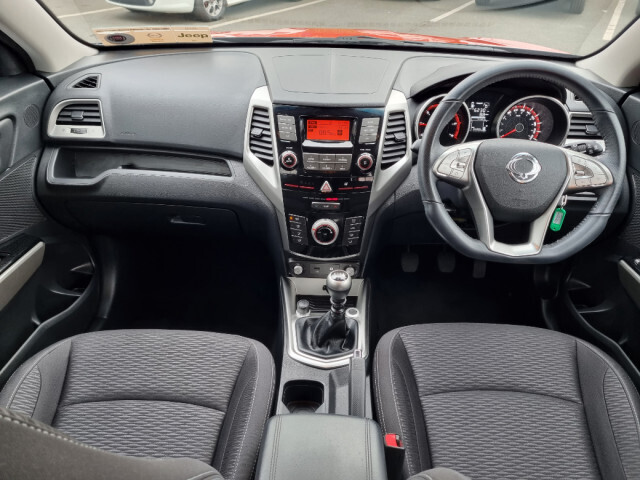 Image for 2021 Ssangyong Tivoli ES 1.6 5DR