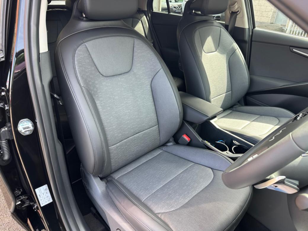 2023 Kia Niro