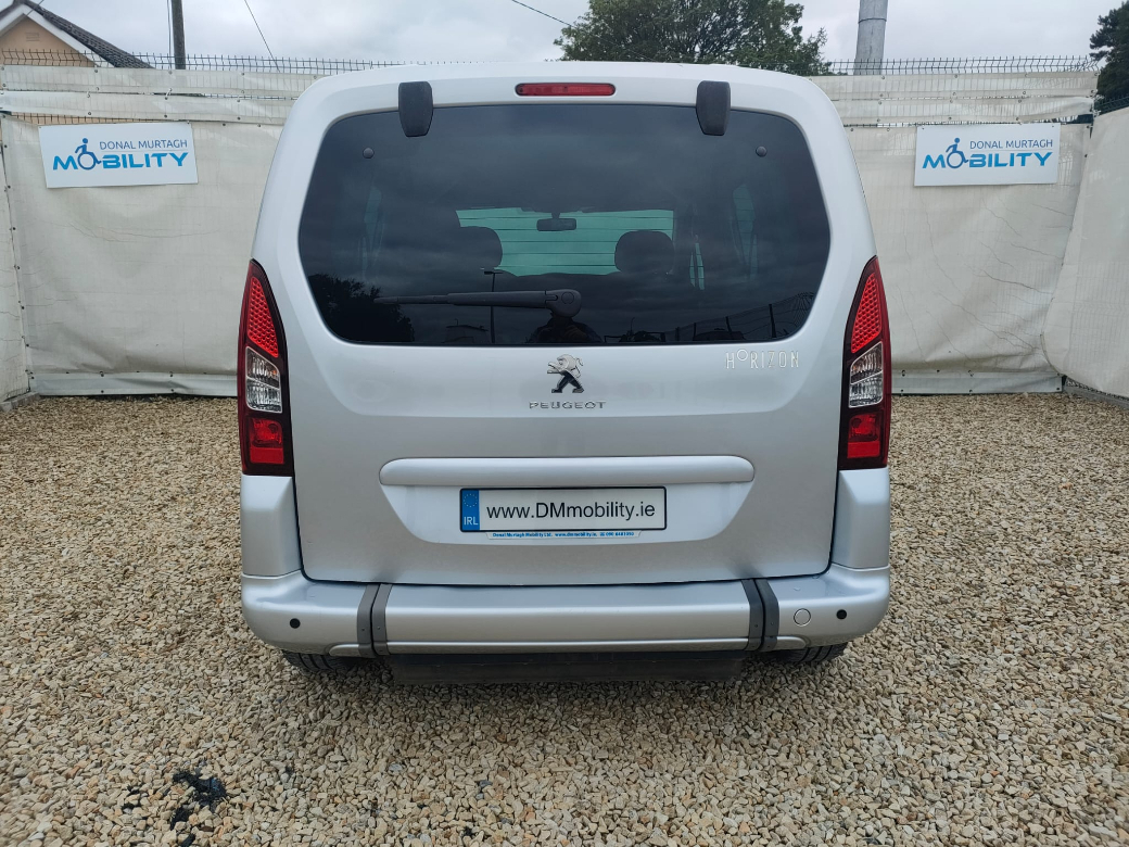 2018 Peugeot Partner Tepee