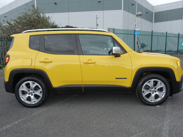 Image for 2017 Jeep Renegade 1.4 PETROL, LIMITED, NCT, SERVICE, WARRANTY, FINANCE, 5 STAR REVIEWS. 