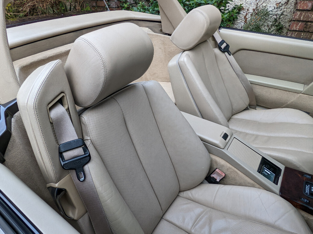 1991 Mercedes-Benz SL 500