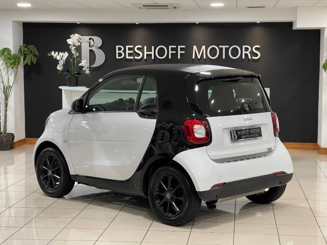 Image for 2016 Smart Fortwo 1.0 PASSION=LOW MILEAGE//HUGE SPEC//D REG=JUST SERVICED & NCT UNTIL 2023=TAILORED FINANCE PACKAGES AVAILABLE=TRADE IN'S WELCOME