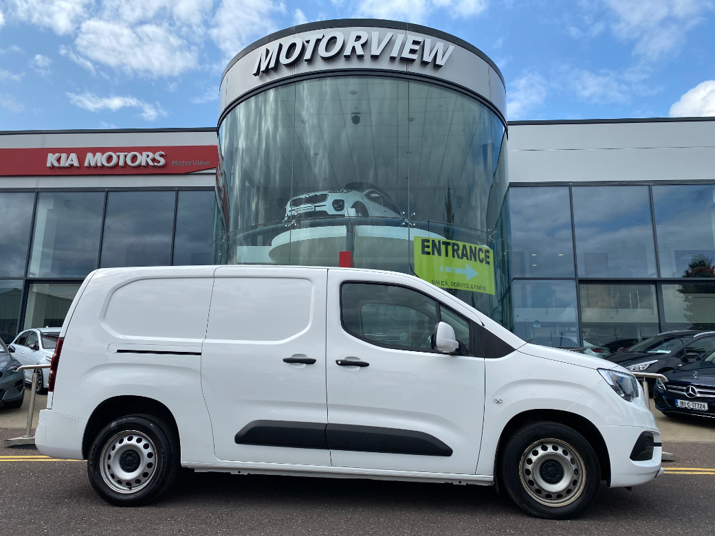 Image for 2020 Opel Combo L2H1 2300 EDITION S/S LWB, 1 Year CVRT Test, Mint Van, Colourcoded, Electric Pack, Ply Lined, Double Sliding Doors, 