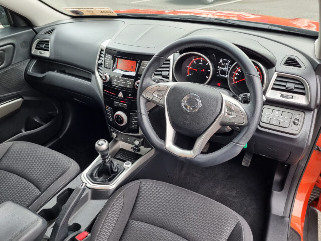 Image for 2021 Ssangyong Tivoli ES 1.6 5DR