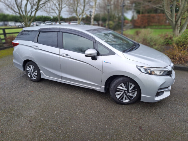 Image for 2016 Honda Shuttle 1.5 self charging hybrid auto