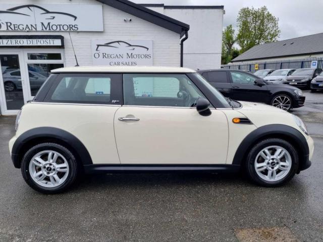 Image for 2012 Mini Hatch 1.6 FIRST 3DR