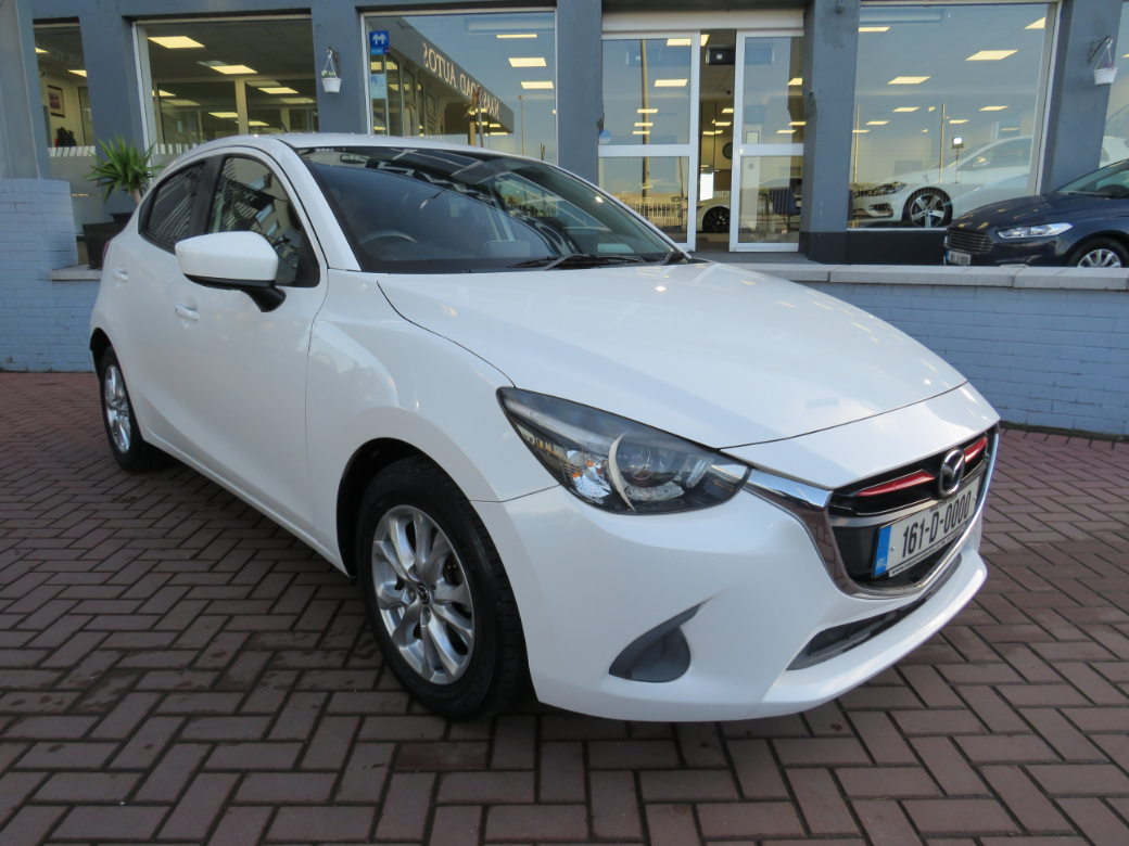 Image for 2016 Mazda Mazda2 1.5 DEMIO AUTOMATIC 5 DR HATCHBACK DIESEL // 1 OWNER CAR // FINISHED IN PEARLESCENT WHITE// FULL SERVICE HISTORY // AS NEW CONDITION THROUGHOUT // SIMI APPROVED DEALER 2022 //