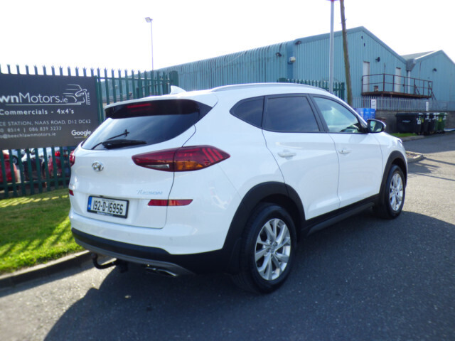 Image for 2019 Hyundai Tucson 1.6 CRDI EXECUTIVE // PRICE EXCL. VAT // FULL SERVICE HISTORY // STUNNING CONDITION // 08/24 CVRT // ONE PREVIOUS OWNER // LEATHER, HEATED SEATS AND REVERSE CAMERA // 