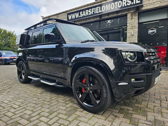 Image for 2022 Land Rover Defender X 110 2.0 P400E AWD 6 SEATER N1 BUSINESS UTILITY. MEGA SPEC. FINANCE ARRANGED. SIMI DEALER. AA APPROVED.