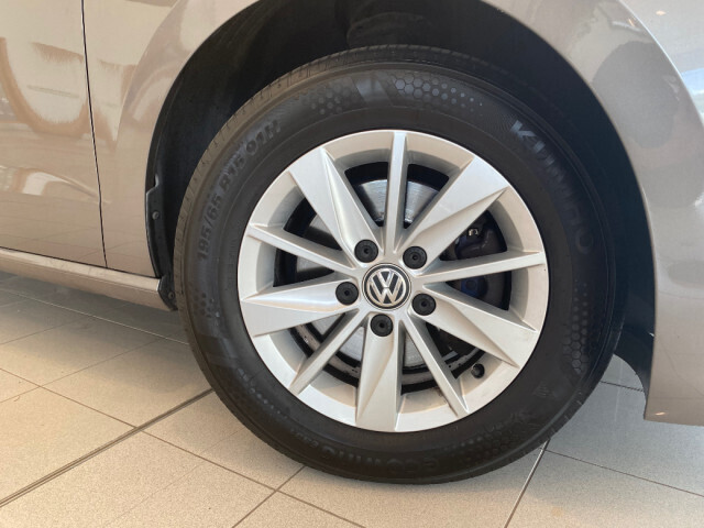 Image for 2015 Volkswagen Golf SV Comfortline 