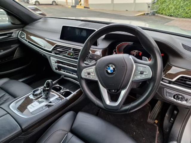 Image for 2019 BMW 7 Series 730d NEW MODEL * GLACIER SILVER / BLACK EXCLUSIVE NAPPA LEATHER * SUNROOF * LOW MILES * 