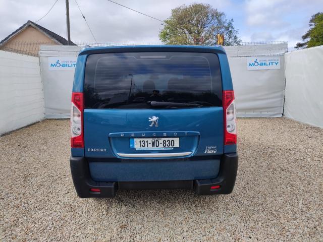 Image for 2013 Peugeot Expert Tepee Comfort Wheelchaur Accessible