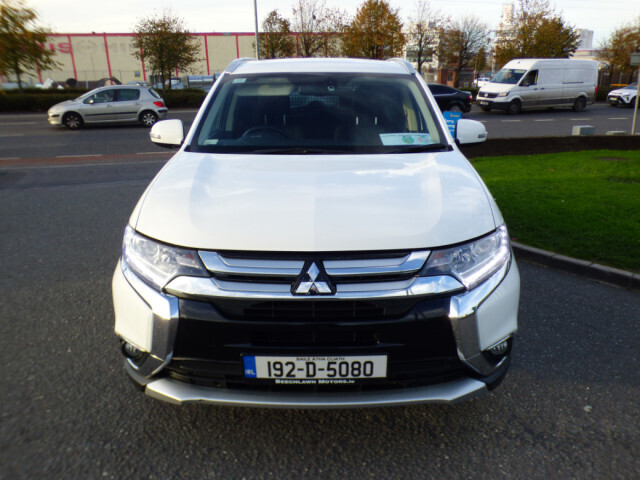 Image for 2019 Mitsubishi Outlander 2.2 DI-D 4WD COMMERCIAL // PRICE EXCL. VAT // FULL MITSUBISHI SERVICE HISTORY // 07/23 CVRT // EXCELLENT CONDITION // REVERSE CAMERA, CRUISE AND BLUETOOTH // 