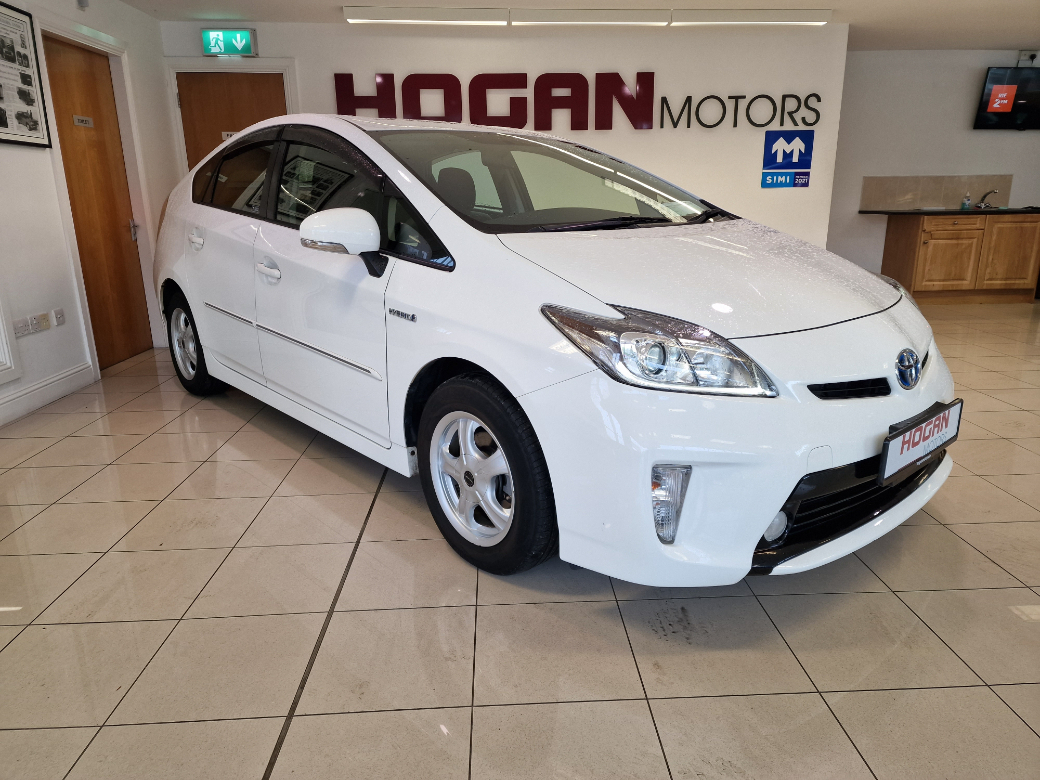 Image for 2014 Toyota Prius Hybrid 5DR H/B Automatic