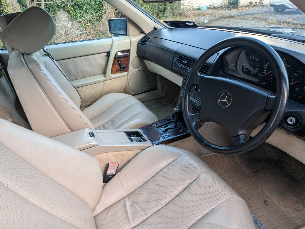 1991 Mercedes-Benz SL 500
