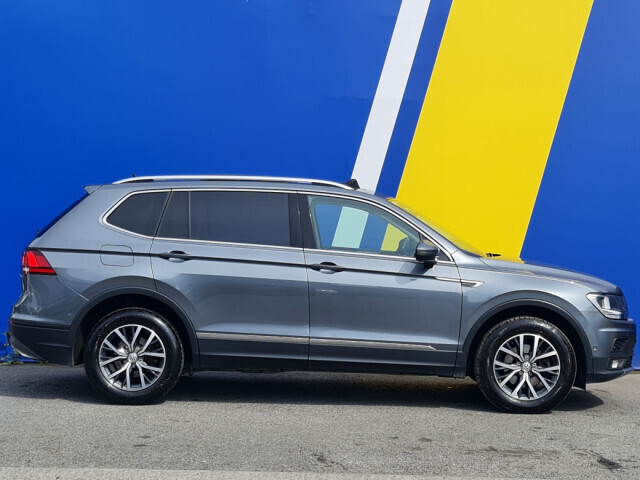 Image for 2018 Volkswagen Tiguan Allspace 2.0 TDI COMFORTLINE AUTOMATIC 150BHP // 7 SEATER // PANORAMIC ROOF // SAT NAV // REVERSE CAMERA // FINANCE THIS CAR FROM ONLY €136 PER WEEK