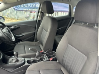 2013 Opel Astra
