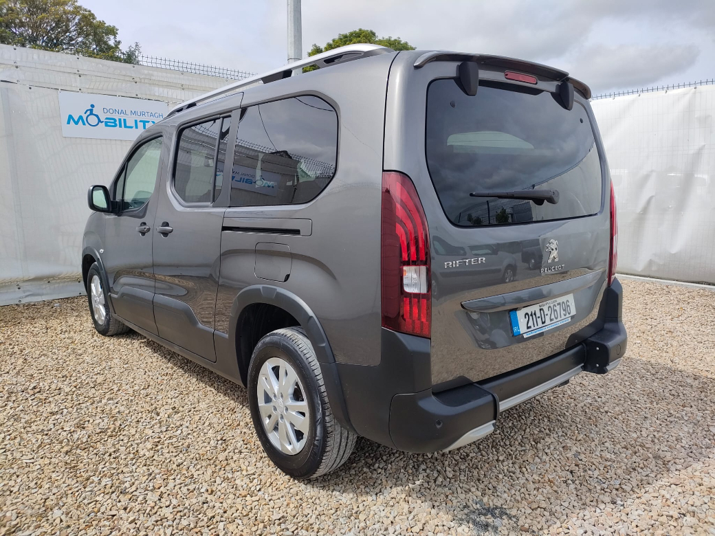 2021 Peugeot Rifter