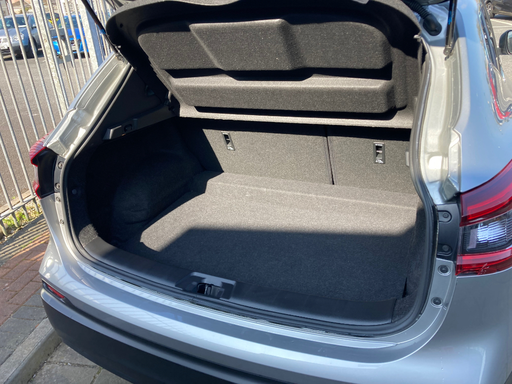 2020 Nissan Qashqai