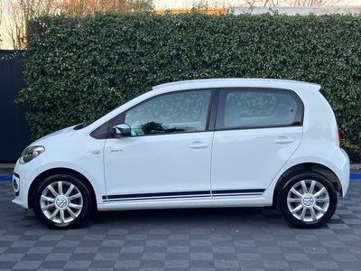 2016 Volkswagen up!