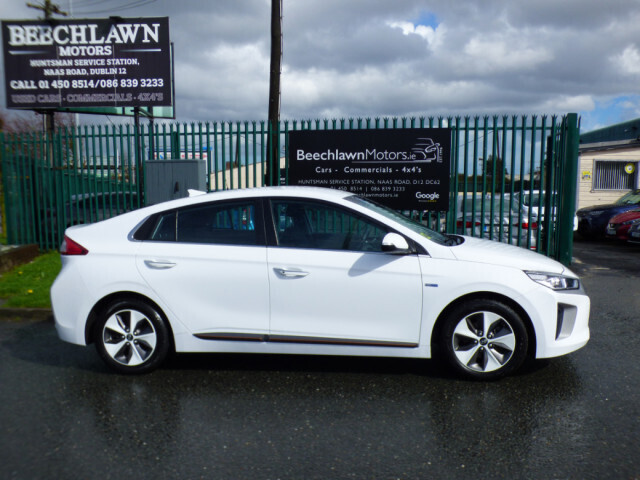 Image for 2018 Hyundai Ioniq EV 5DR AUTOMATIC // FULL HYUNDAI SERVICE HISTORY // €180 ROAD TAX // ONE OWNER // REVERSE CAMERA, CRUISE AND SAT NAV // 