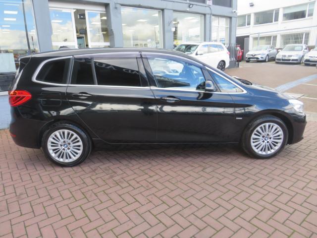 Image for 2017 BMW 2 Series Gran Tourer 220I GRAND TOURER LUXURY 7 SEATER // IMMACULATE CONDITION 1 OWNER CAR FROM NEW // ALLOYS // FULL LEATHER // AIR-CON // REVERSE CAMERA // BLUETOOTH WITH MEDIA PLAYER // CRUISE CONTROL // MFSW // SIMI 