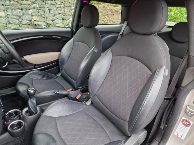 Image for 2014 Mini Hatch ONE D * BAKER STREET EDITION* LOW MILES * 