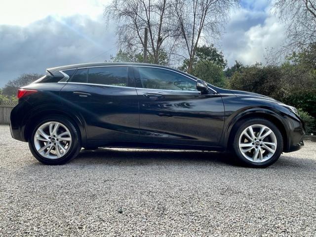 Image for 2017 Infiniti Q30 SE D