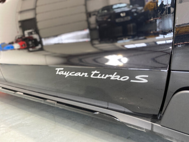 Image for 2022 Porsche Taycan TURBO S CROSS TURISMO