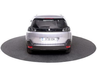 2021 Peugeot 5008