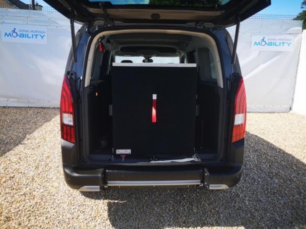 2023 Peugeot Rifter