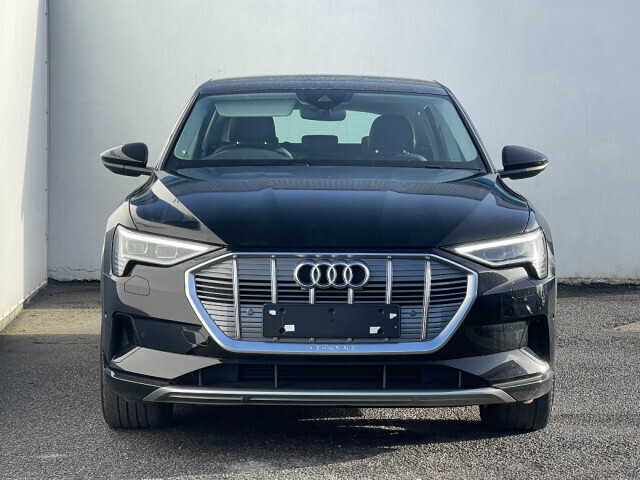 Image for 2021 Audi e-tron TECHNIK 50 QUATTRO AUTOMATIC // 71KWH MODEL // FULL LEATHER // HEATED SEATS // SAT NAV // FINANCE THIS CAR FROM ONLY €132 PER WEEK