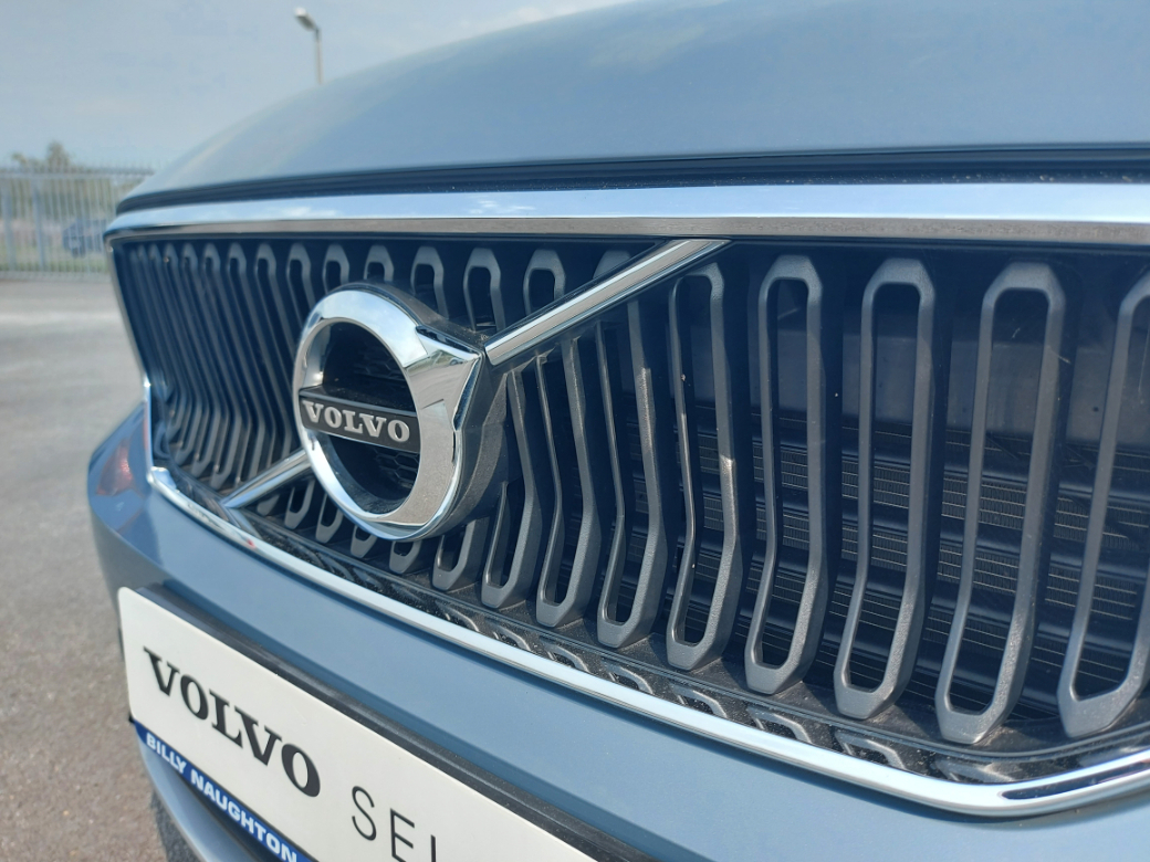 2020 Volvo XC40