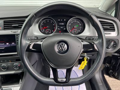 2016 Volkswagen Golf